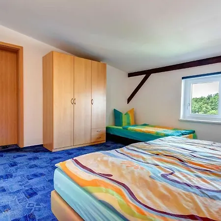 Appartement Ferienwohnung _am Thurbruch_ 17 Kachlin